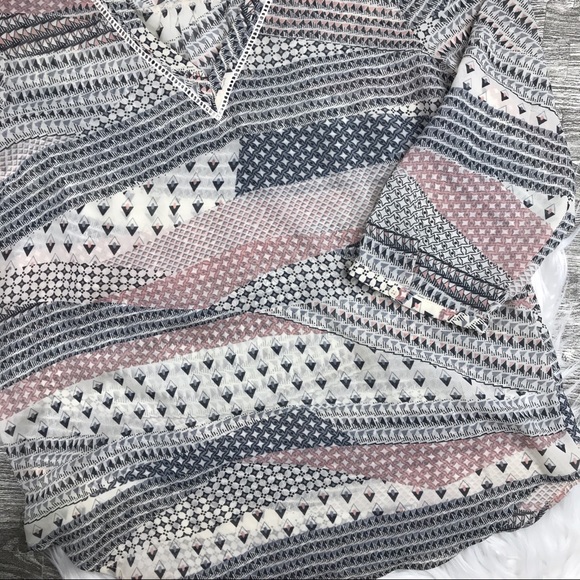 Maurice’s boho style blouse - Picture 3 of 8